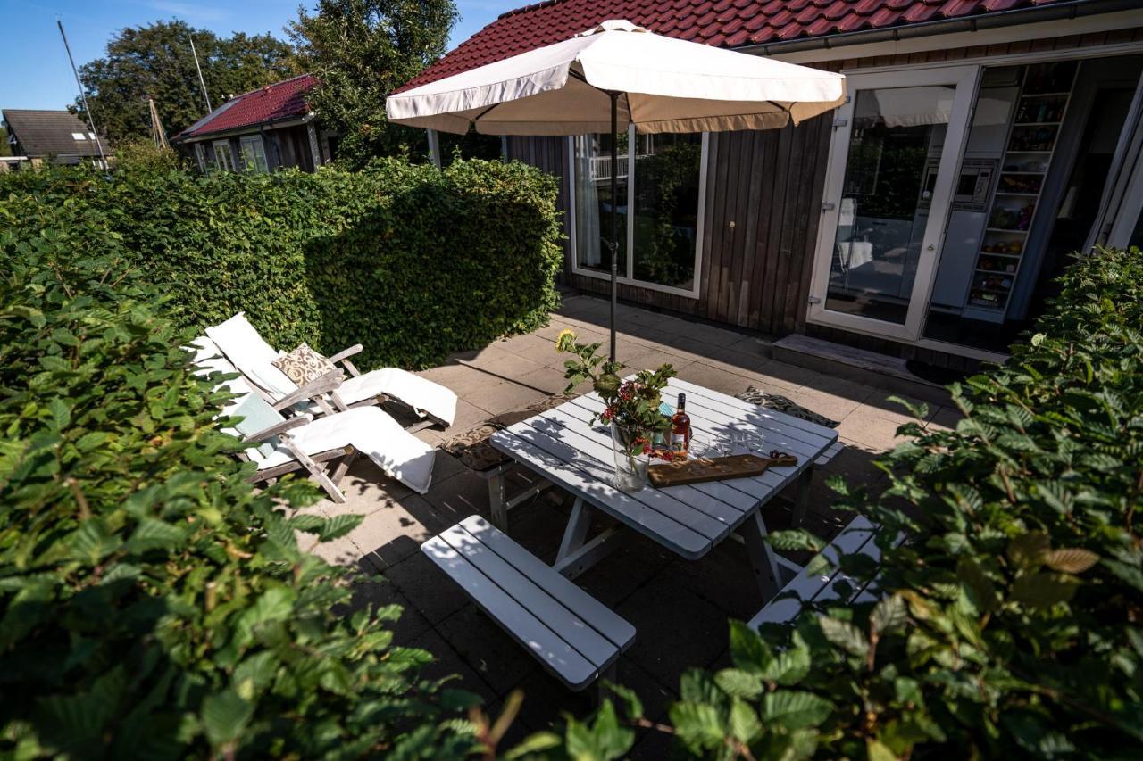 Recreatiepark Tusken De Marren Hotel Akkrum Kültér fotó