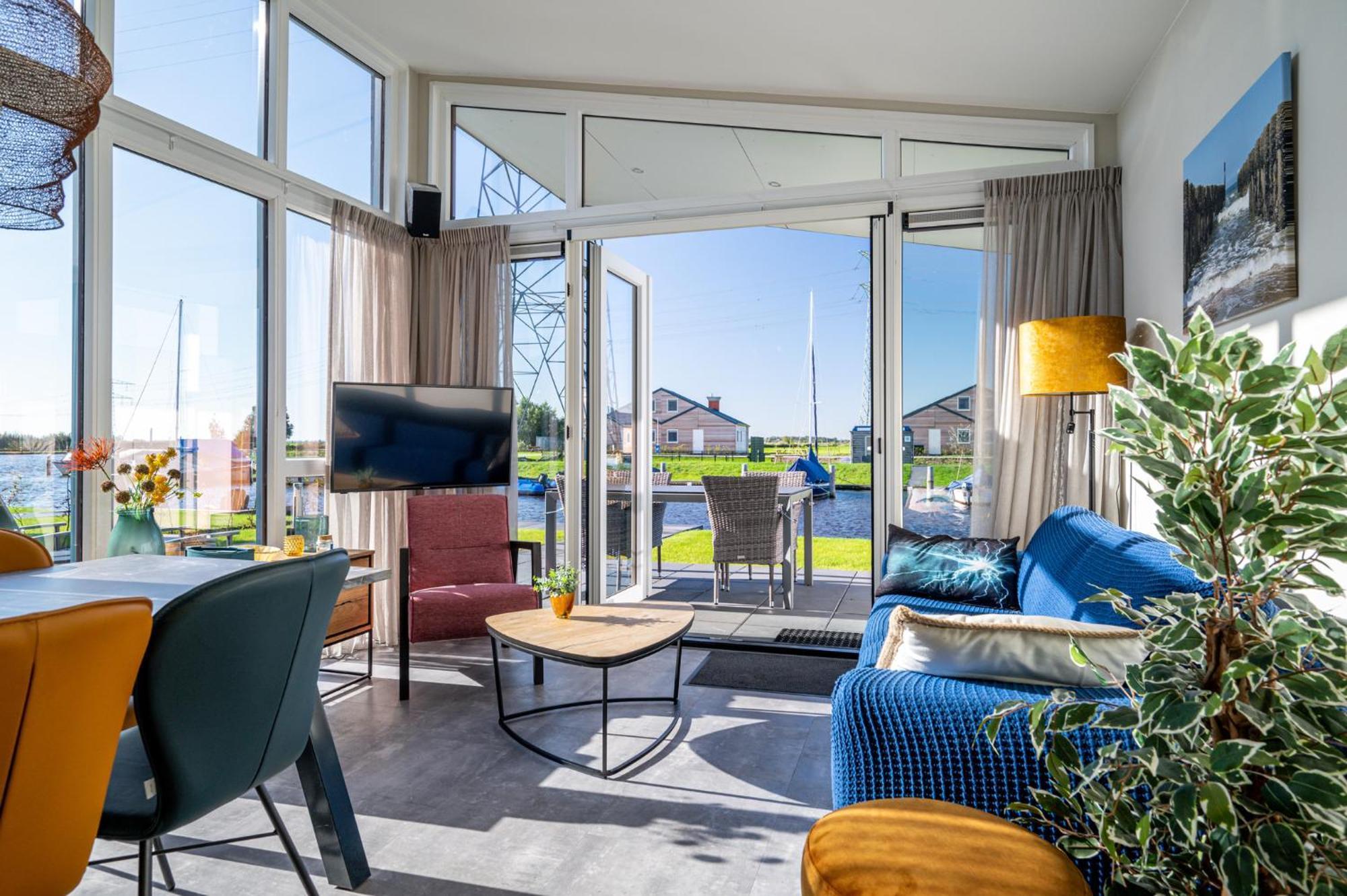 Recreatiepark Tusken De Marren Hotel Akkrum Kültér fotó